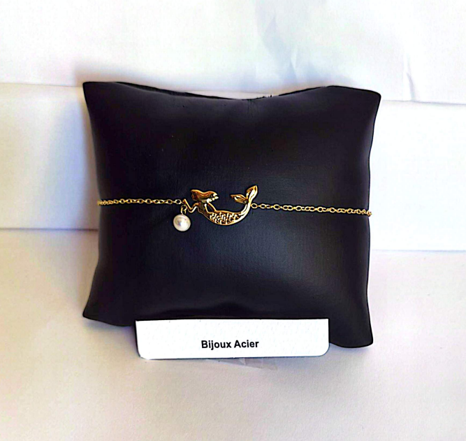 Bracelet sirène acier inoxydable doré avec perle sur coussin noir
